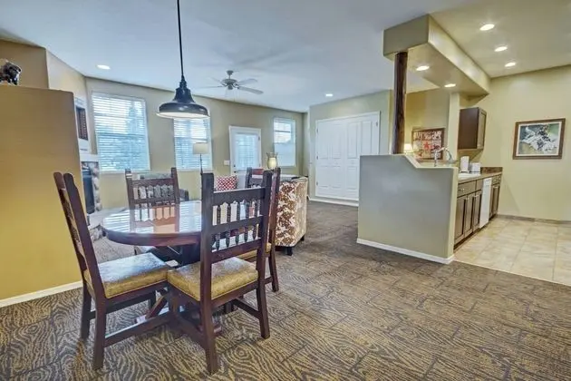 Daire, 2 Yatak Odası, Mutfak