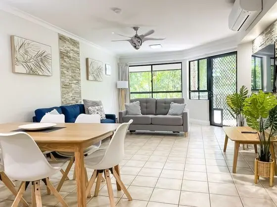 Deluxe Apart Daire, 3 Yatak Odası, Havuz Manzaralı, Havuz Kenarı