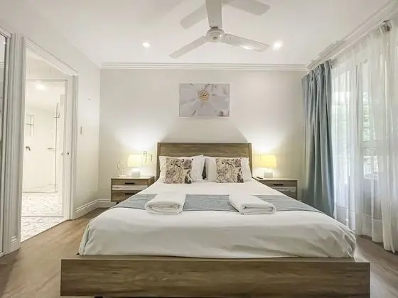 Deluxe Apart Daire, 3 Yatak Odası, Havuz Manzaralı, Havuz Kenarı