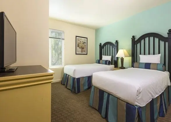 Suit Two Double Beds