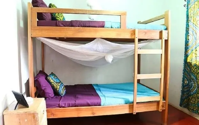 İki Ayrı Yataklı Oda (Bunk Bed )