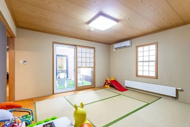 Ev, Sigara İçilmez (Private Vacation Home)