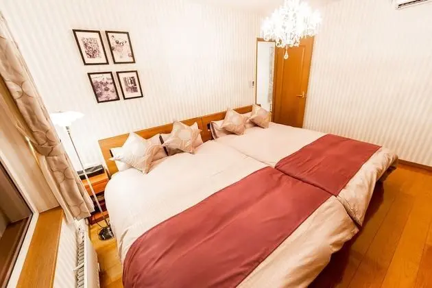 Ev, Sigara İçilmez (Private Vacation Home)