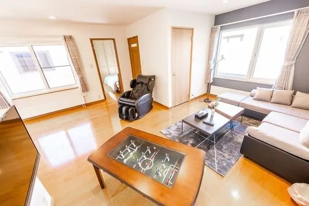 Ev, Sigara İçilmez (Private Vacation Home)