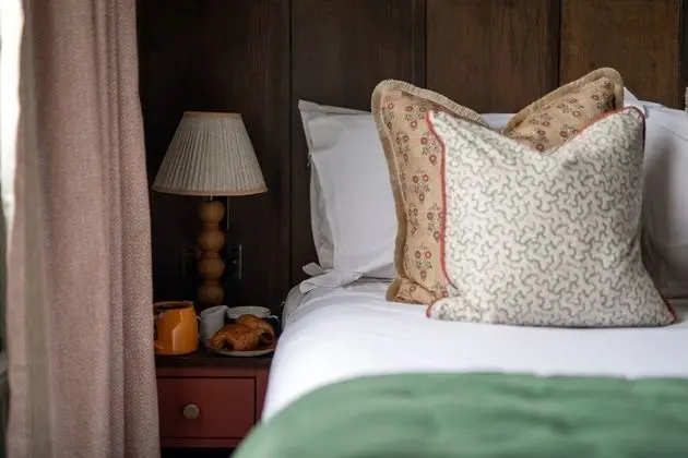 Comfort Tek Büyük Yataklı Oda, 1 Çift Kişilik Yatak