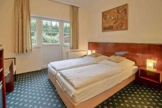 Standard Tek Büyük Yataklı Oda