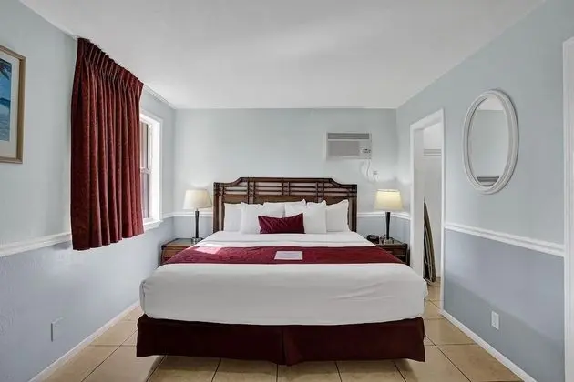 Deluxe Apart Daire, Sadece erkekler için