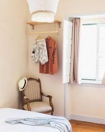 Tek Büyük veya İki Ayrı Yataklı Oda, Ortak Banyo (7)