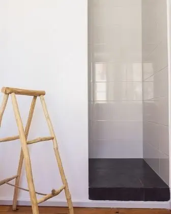 Tek Büyük veya İki Ayrı Yataklı Oda, Ortak Banyo (7)