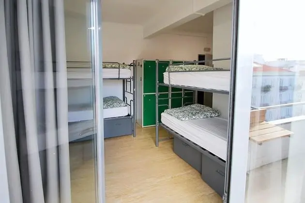 Basic Ortak Ranzalı Oda (6 beds)