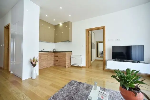 Deluxe Apart Daire, Deniz Manzaralı