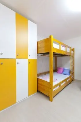 Ortak Ranzalı Oda, Sadece kadınlar için (6 person)