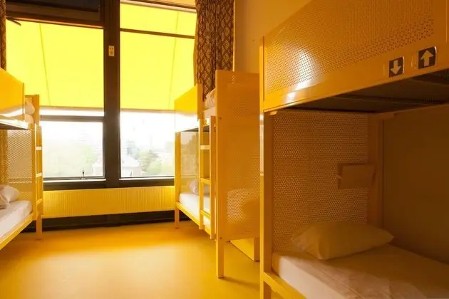 Ortak Ranzalı Oda, Karma Ranzalı Oda (1 bed in 8 persons dorm)