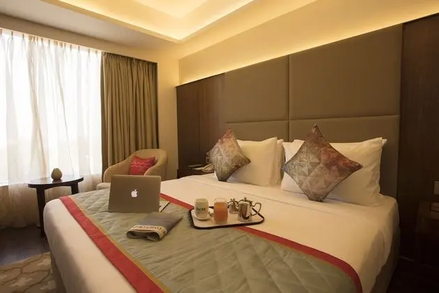 The WOW Presidential Suite- Free Airport Transfer