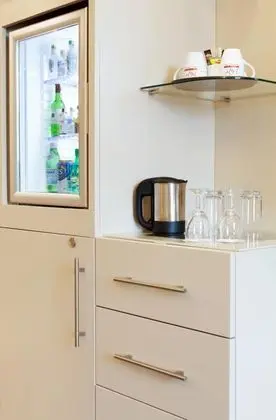 Standart Oda, Şehir Manzaralı
