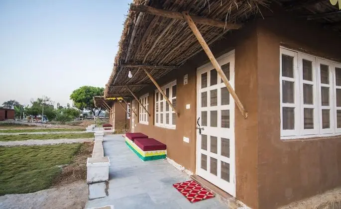 Basic Kır Evi