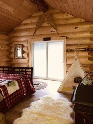 Bear Cabin, Mountain view