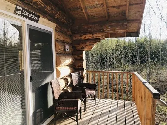 Bear Cabin, Mountain view