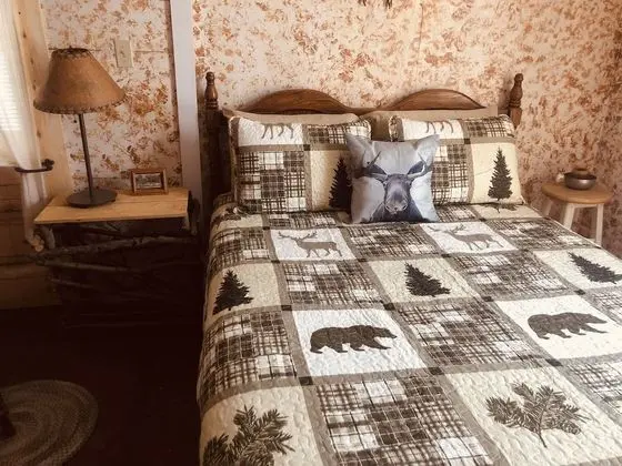 Traditional Kulübe, Park Manzaralı