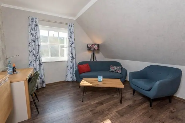 Standard Tek Büyük Yataklı Oda