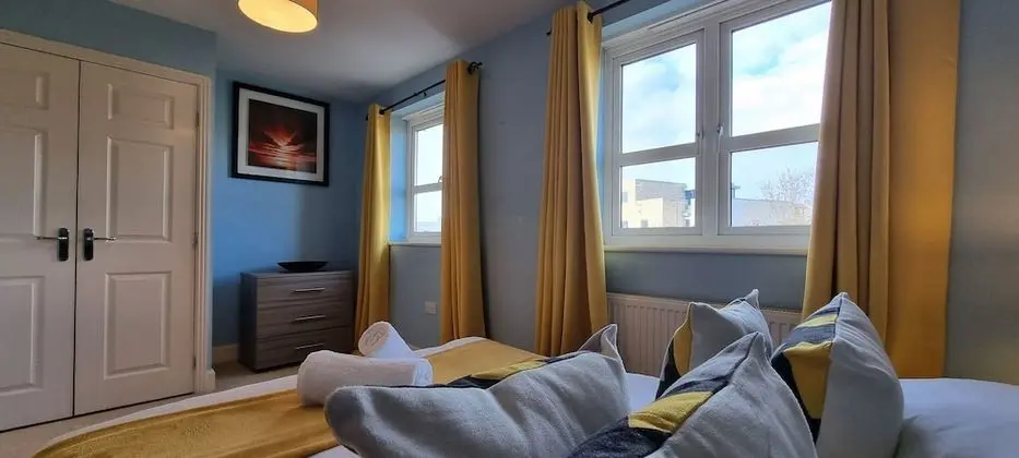 Comfort Tek Büyük veya İki Ayrı Yataklı Oda