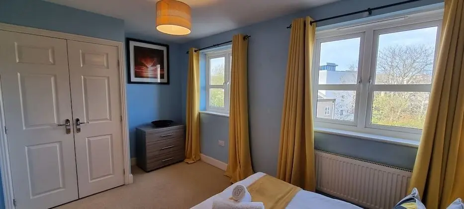 Comfort Tek Büyük veya İki Ayrı Yataklı Oda