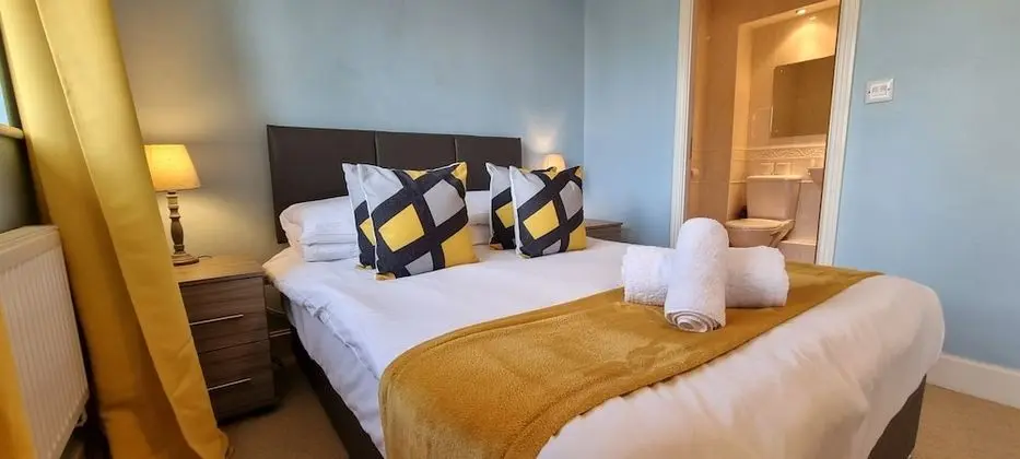 Comfort Tek Büyük Yataklı Oda