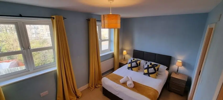 Comfort Tek Büyük Yataklı Oda