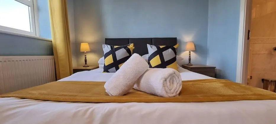 Comfort Tek Büyük Yataklı Oda