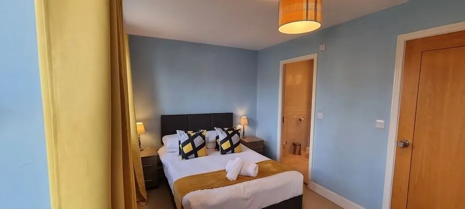 Comfort Tek Büyük Yataklı Oda