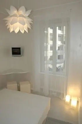 Büyük Yataklı Tek Kişilik Oda