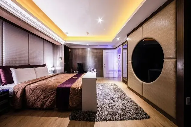 Premium Oda, 1 En Büyük (King) Boy Yatak, Sigara İçilmez