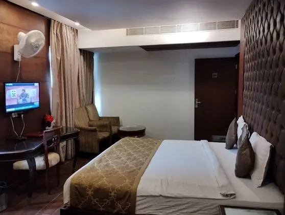 Deluxe Tek Büyük Yataklı Oda, 1 Yatak Odası