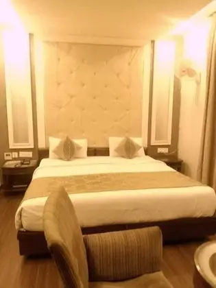 Deluxe Tek Büyük Yataklı Oda, 1 Yatak Odası