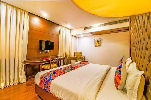 Deluxe Tek Büyük Yataklı Oda, 1 Yatak Odası