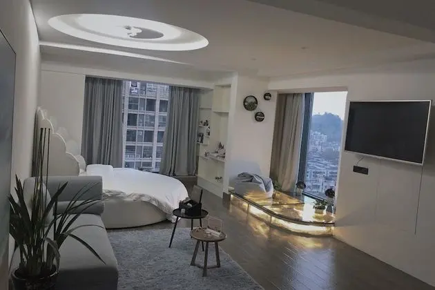 Club Apart Daire, Şehir Manzaralı
