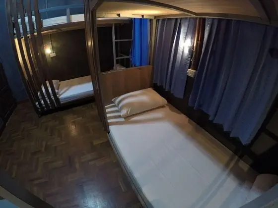 Bed in Mixed Dormitory (B)