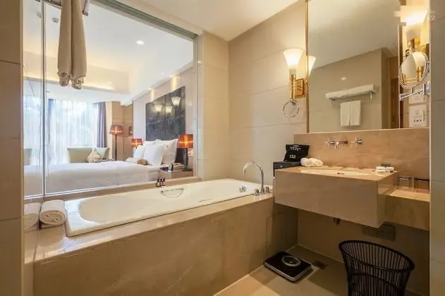 Deluxe Tek Büyük Yataklı Oda, Dağ Manzaralı