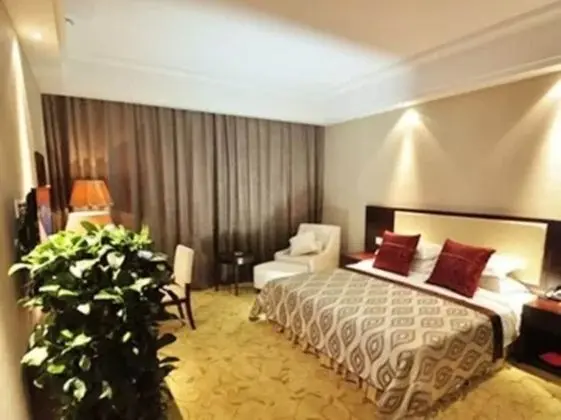 Deluxe Tek Büyük Yataklı Oda