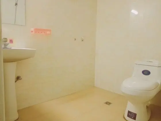 Basic Ortak Ranzalı Oda, Sadece kadınlar için