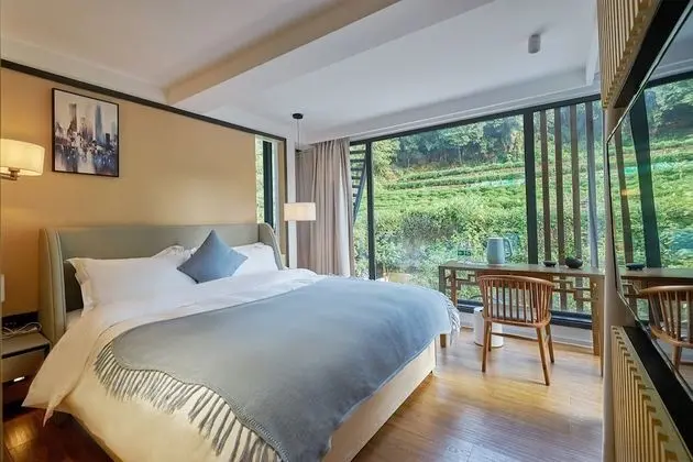 Exclusive Tek Büyük Yataklı Oda