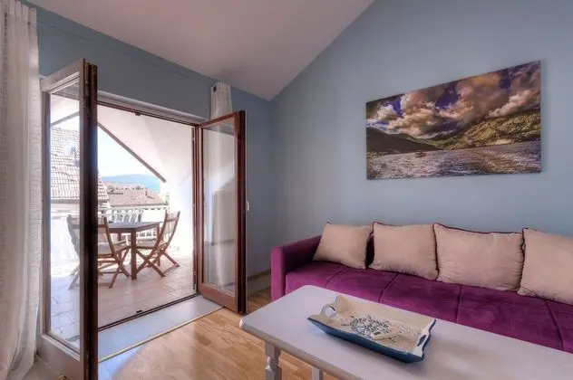 Blue Apartment, Attic