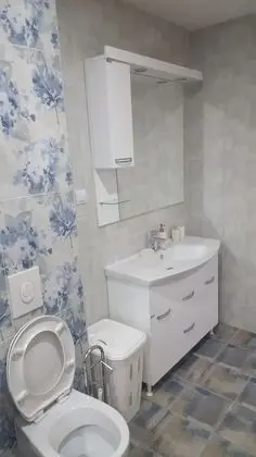 Deluxe Apart Daire, Zemin Kat