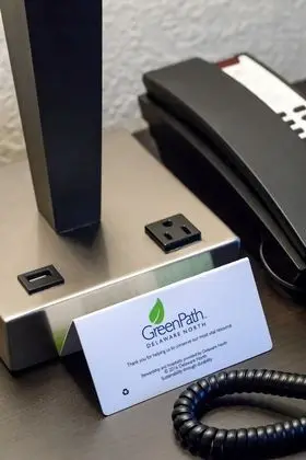 Oda, 2 Büyük (Queen) Boy Yatak