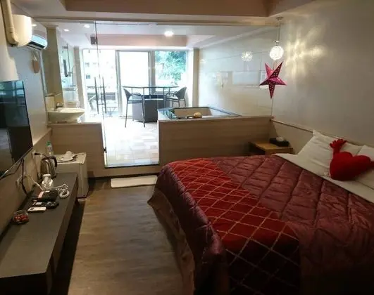 Deluxe Tek Büyük Yataklı Oda