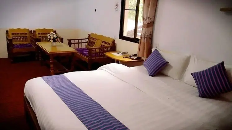 Deluxe Tek Büyük Yataklı Oda, Bahçe Manzaralı