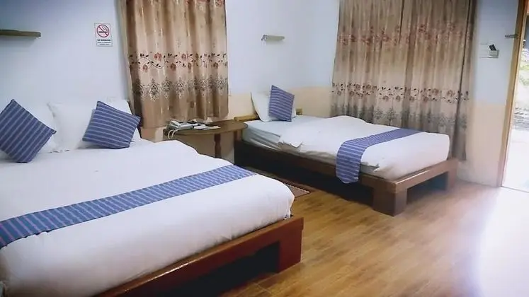 Deluxe Üç Kişilik Oda, Bahçe Manzaralı