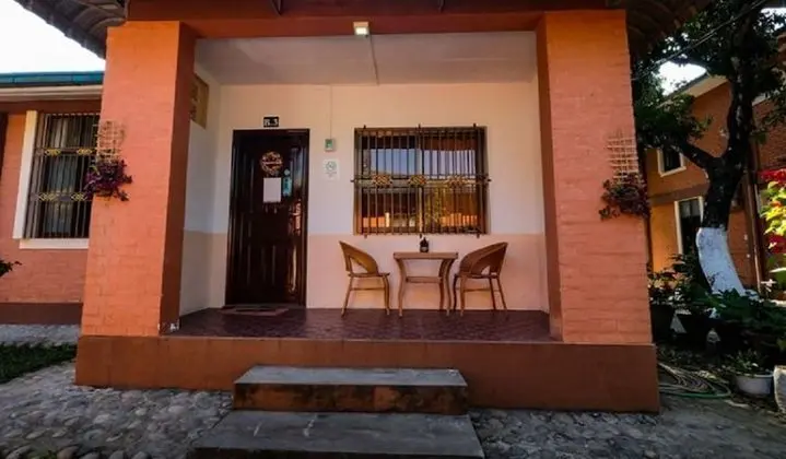 Deluxe Üç Kişilik Oda, Bahçe Manzaralı