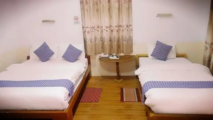 Deluxe Üç Kişilik Oda, Bahçe Manzaralı