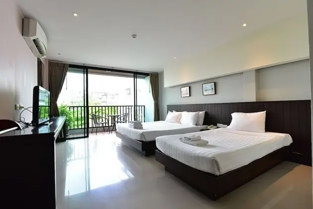Triple Room